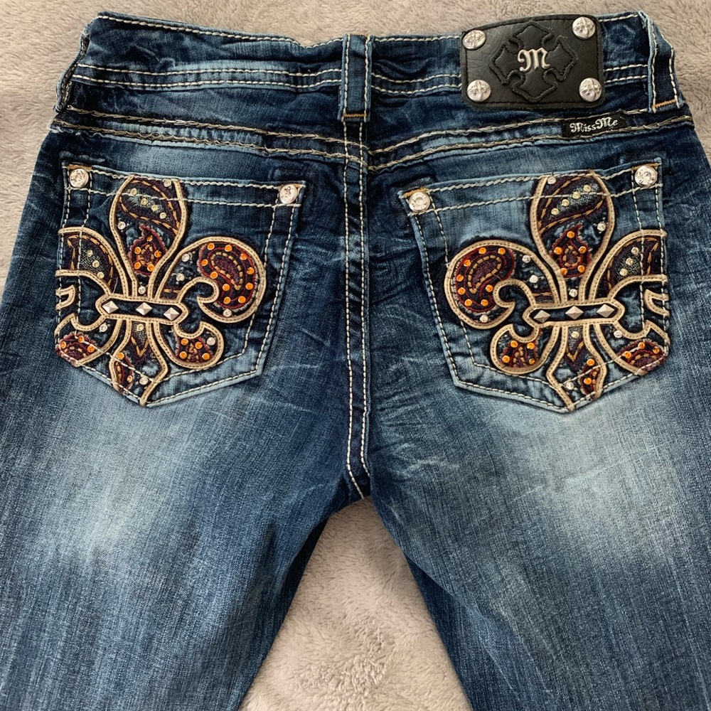 Miss Me Jeans - Picture 3 of 3